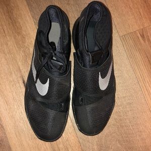 Nike hyperrev